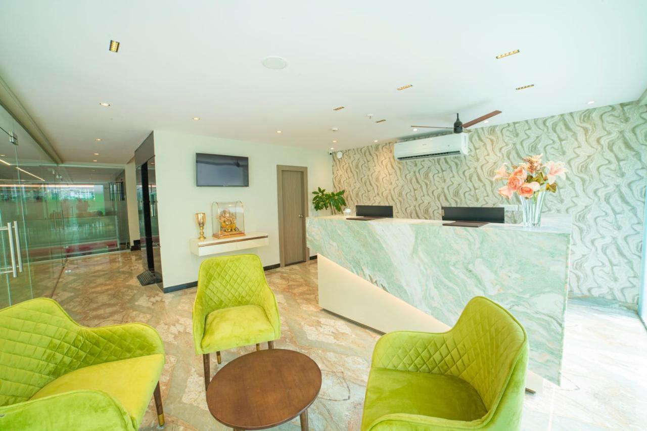 The Beacon Hotel วิสาขปัตนัม ภายนอก รูปภาพ