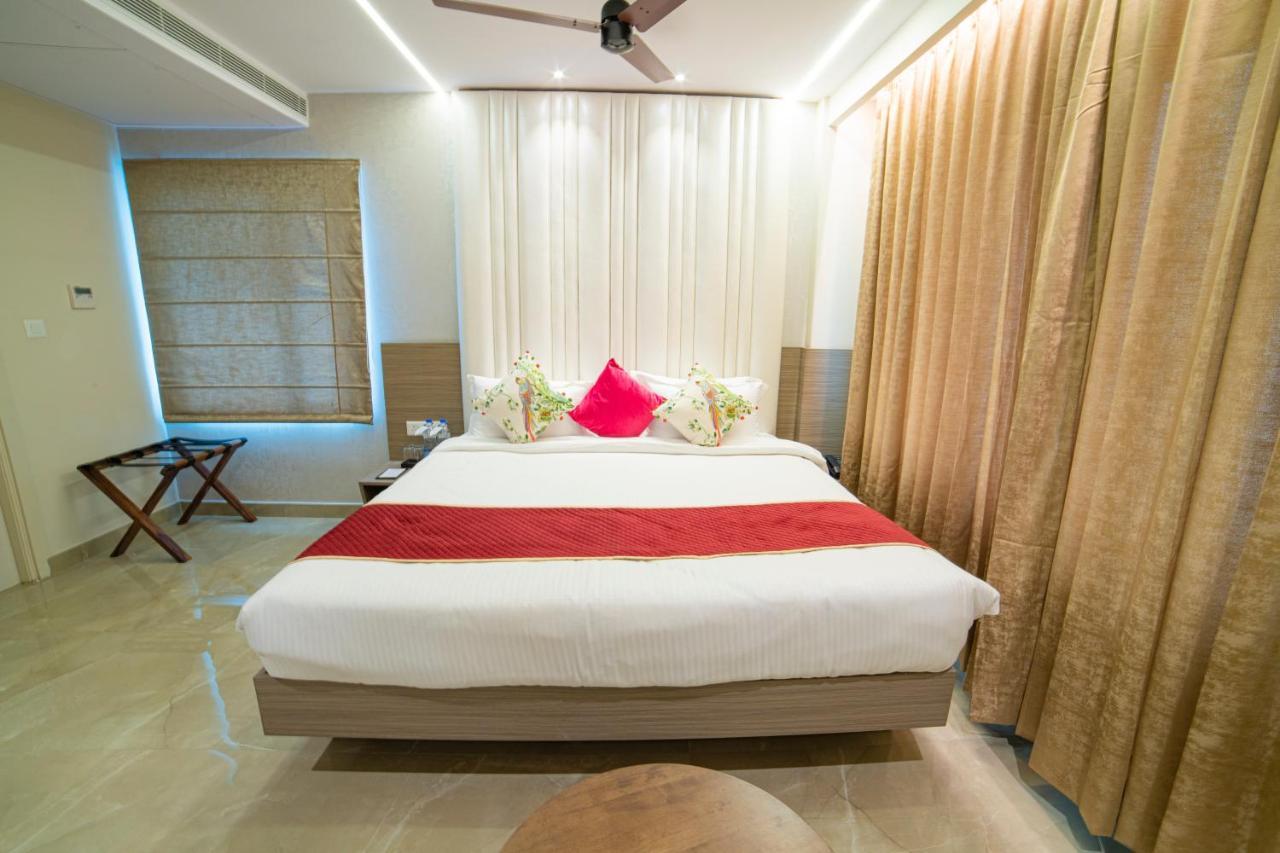The Beacon Hotel วิสาขปัตนัม ภายนอก รูปภาพ