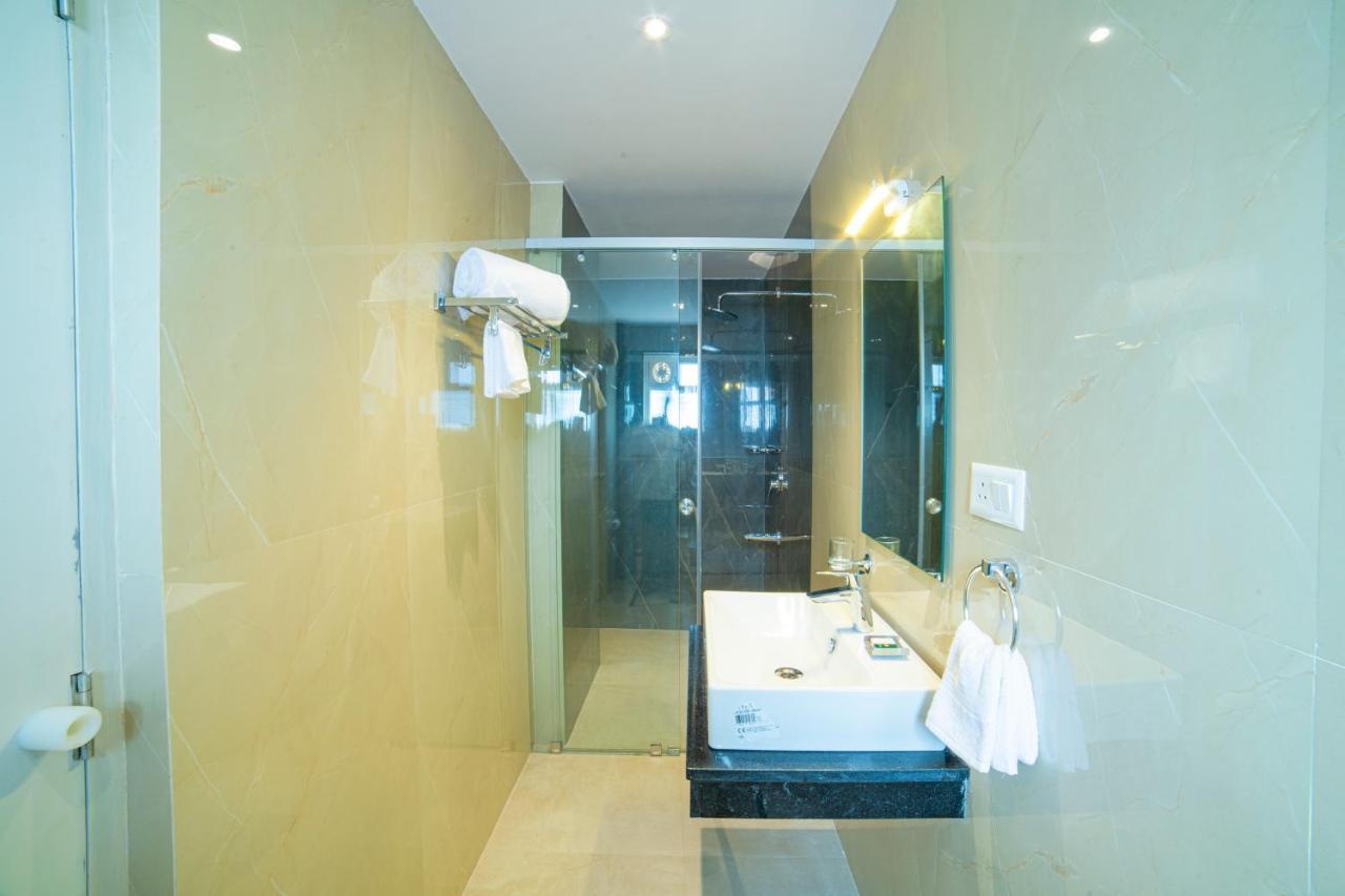 The Beacon Hotel วิสาขปัตนัม ภายนอก รูปภาพ